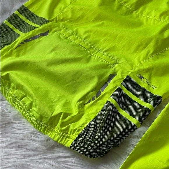NEW: Men’s Pearl Izumi High-Visibility Cycling Jacket / Small / HI-VIS for bike